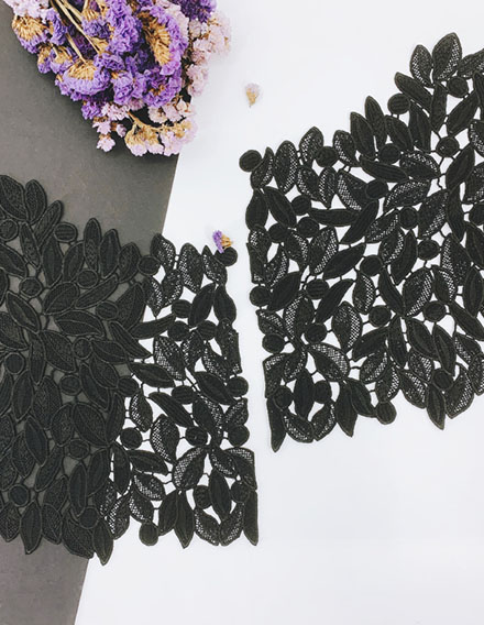 SS160428-COLLAR10 Black Leaves Embroidered Collar