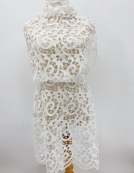 SS170817-LACE11 Ivory White Floral Chemical Lace Fabric