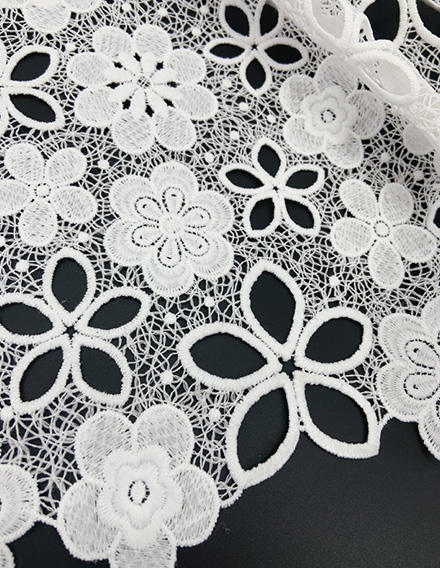 SS210303-EMB07B Ivory White Floral Embroidery Lace Fabric 