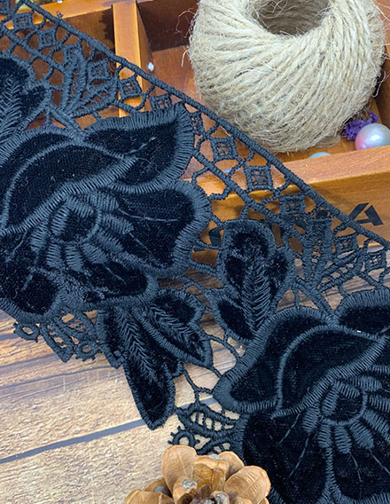 SS210913-LACE09 Black Velvet Floral Trim