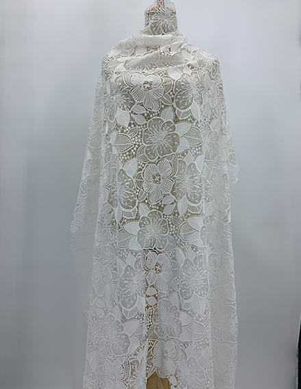 SS210929-EMB05C Ivory White Floral Guipure Lace Fabric